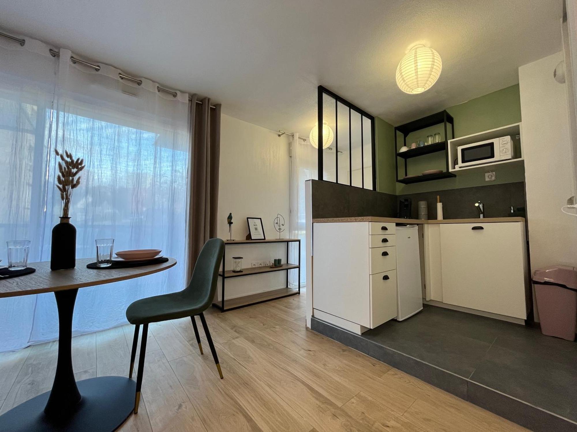 Petit Cocon Paisible Apartment Le Mans Exterior photo