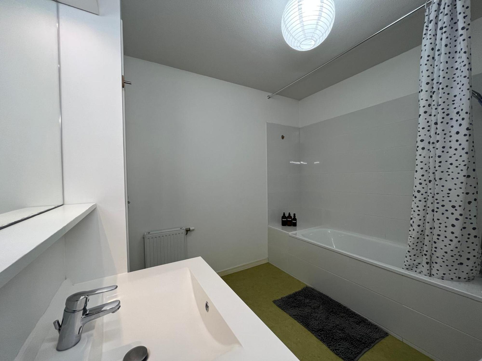 Petit Cocon Paisible Apartment Le Mans Exterior photo